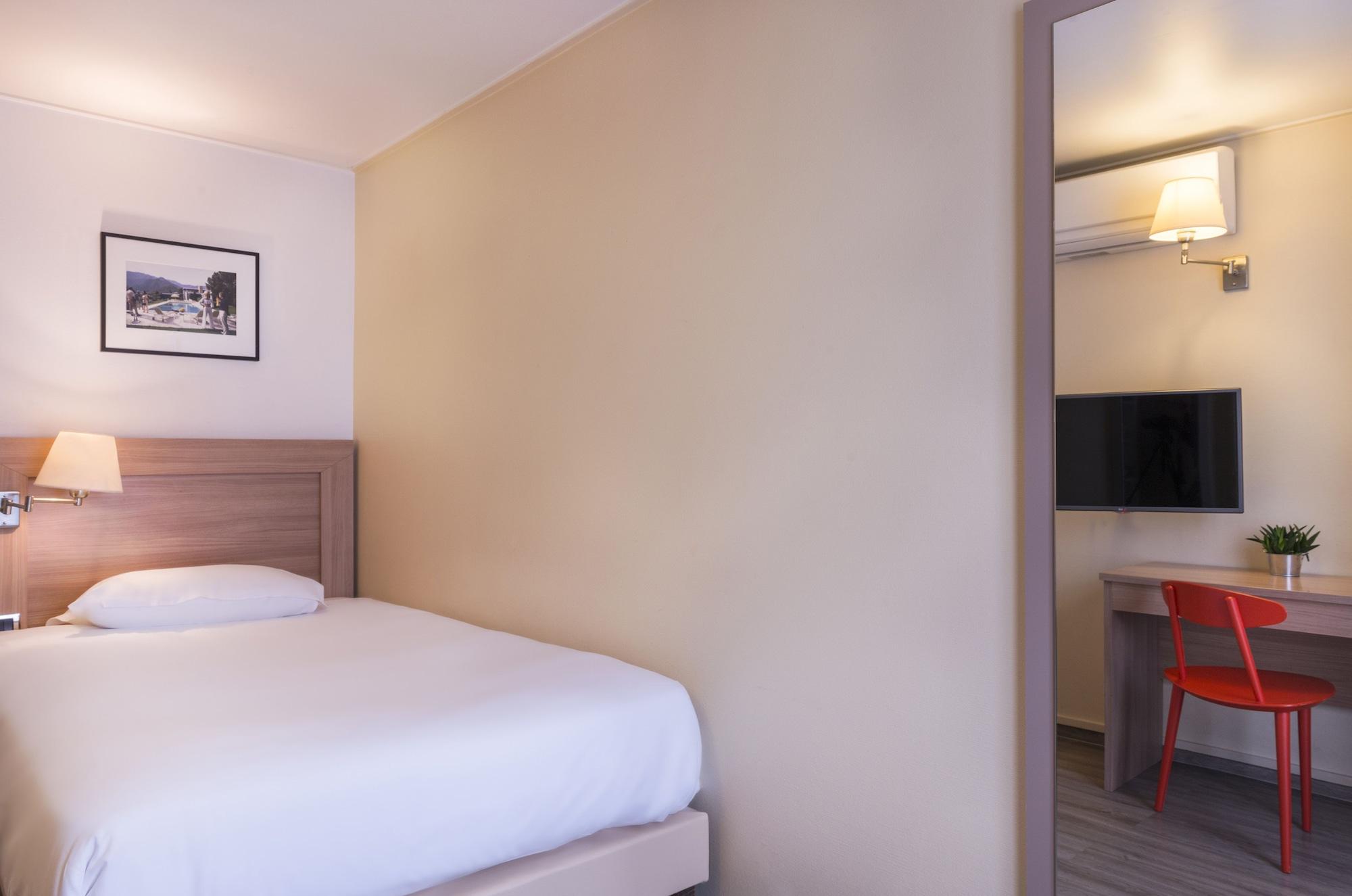 Hotel Boris V. By Happyculture Levallois-Perret Buitenkant foto