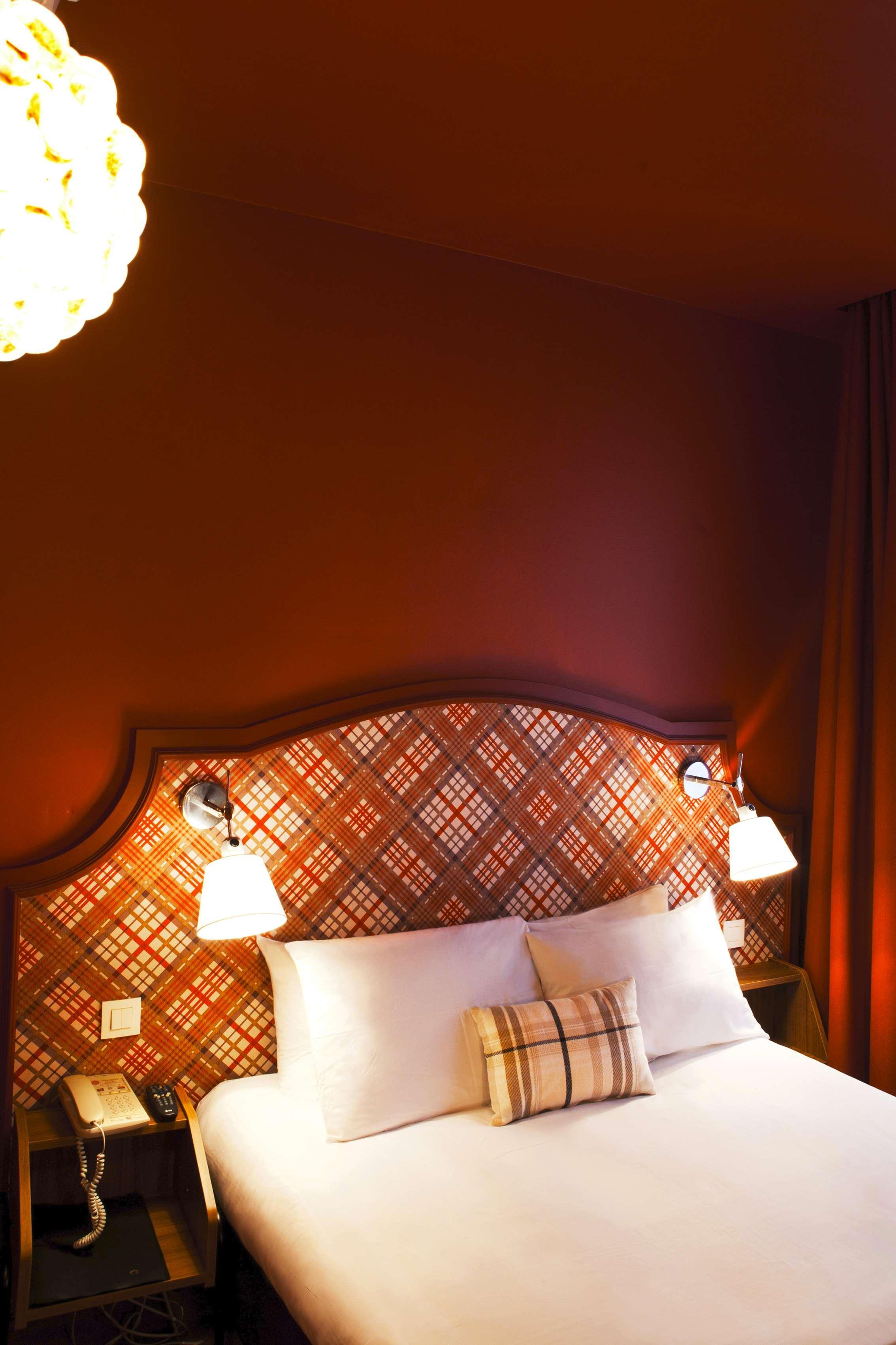 Hotel Boris V. By Happyculture Levallois-Perret Buitenkant foto
