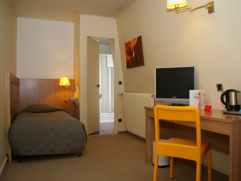 Hotel Boris V. By Happyculture Levallois-Perret Kamer foto
